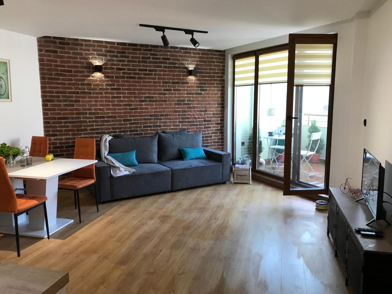 Bright, Comfortable And Cozy Apartment Burgas by Eksteriør bilde