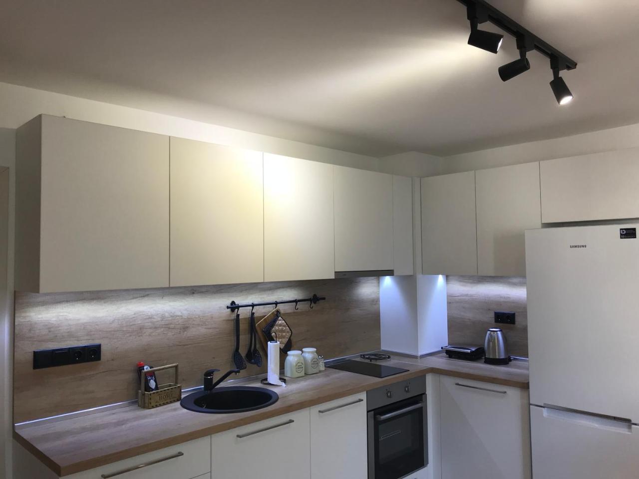 Bright, Comfortable And Cozy Apartment Burgas by Eksteriør bilde